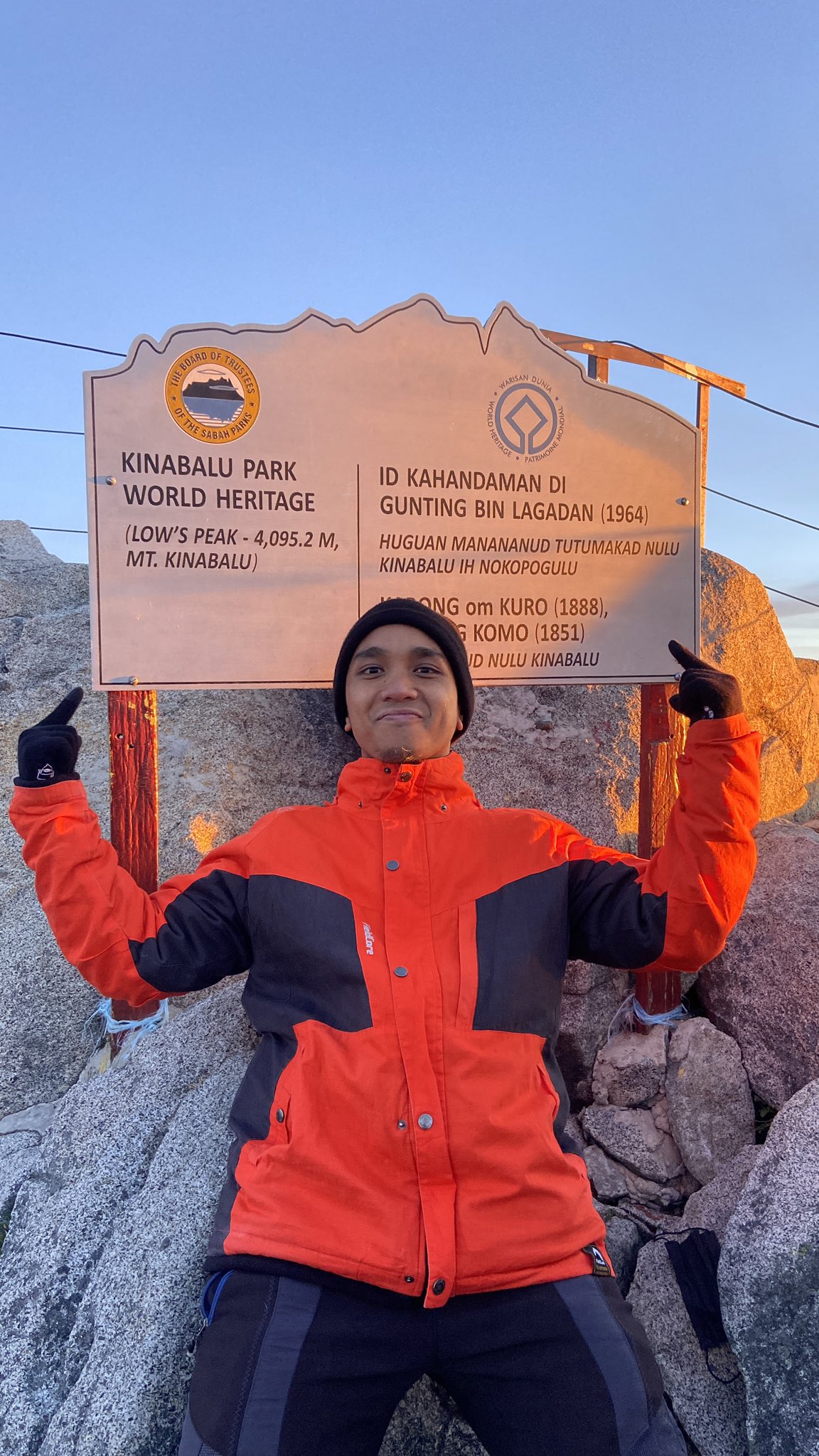 Aslam di puncak Gunung Kinabalu, meraikan pencapaian peribadi